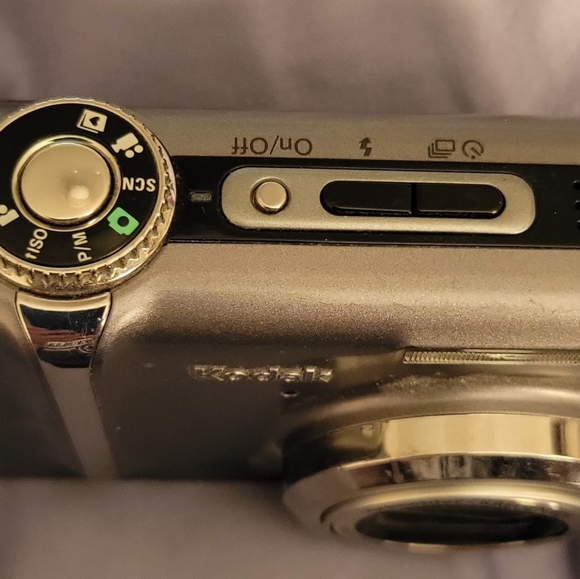 Kodak camera - Picture 4 of 4